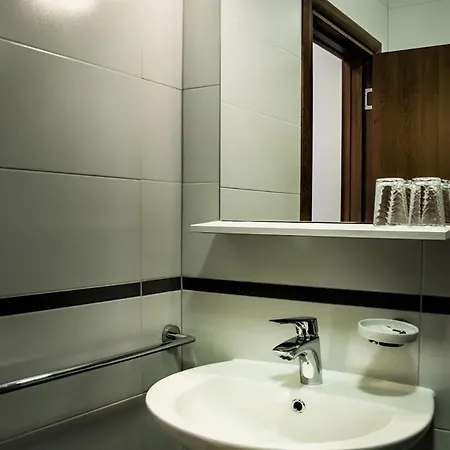 krevet i doručak Domus Damar 3*