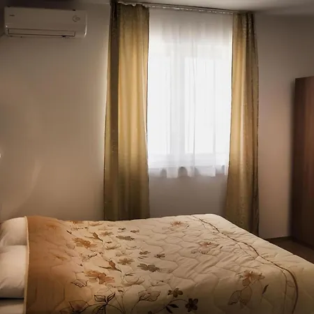 Domus Damar krevet i doručak