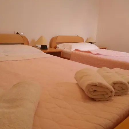 krevet i doručak Domus Damar